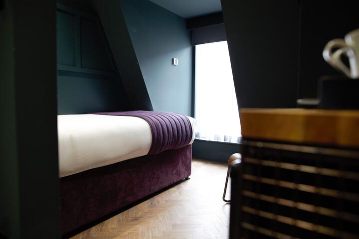 Room 20 of 36