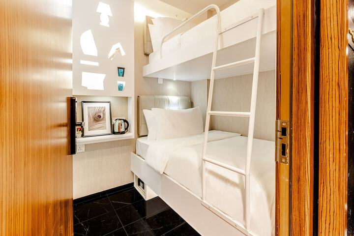 Room 20 of 57