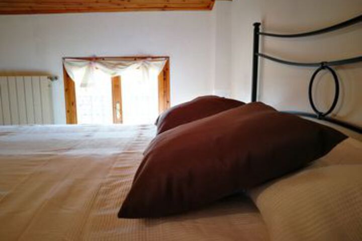 Room 46 of 98