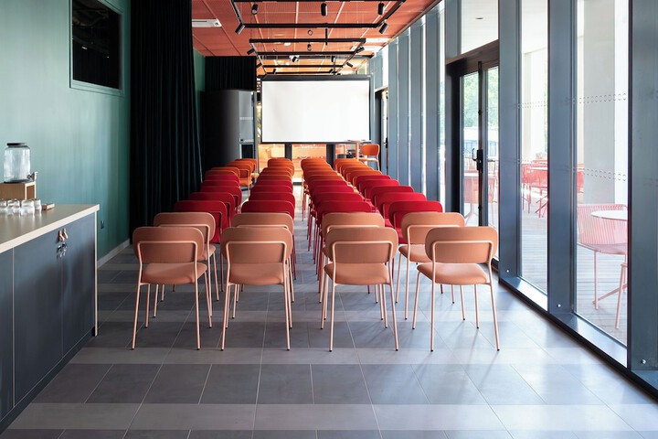 Ballroom/Hall 62 of 70
