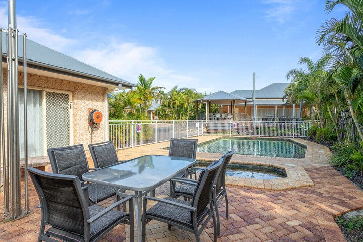 Pool 45 of 65