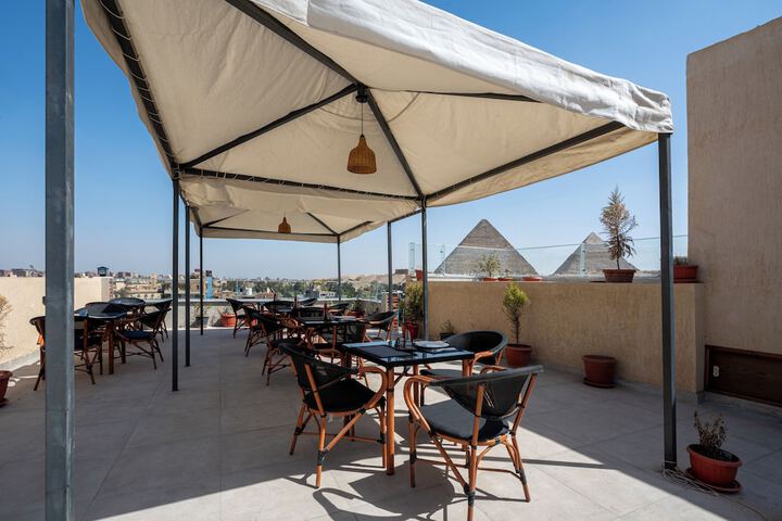 Terrace/Patio 23 of 24