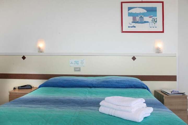 Room 20 of 84