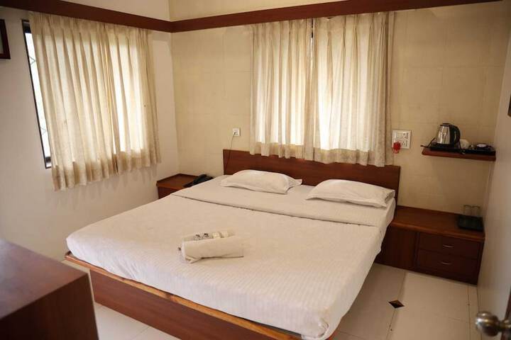 Room 20 of 39