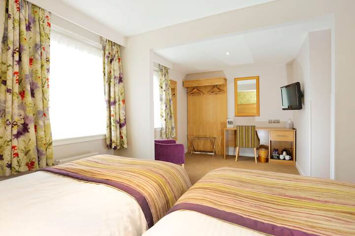 Room 15 of 81