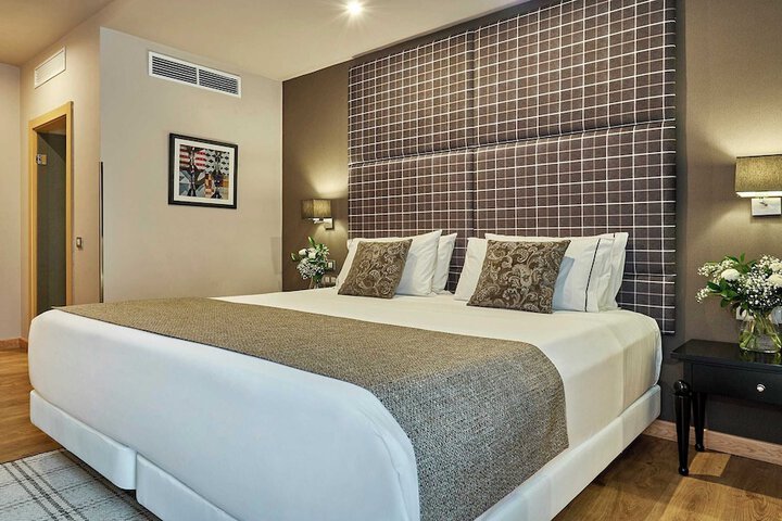 Room 21 of 72