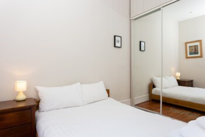 Room 35 of 37