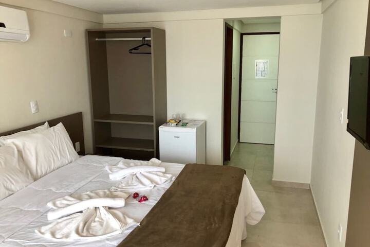 Room 14 of 63