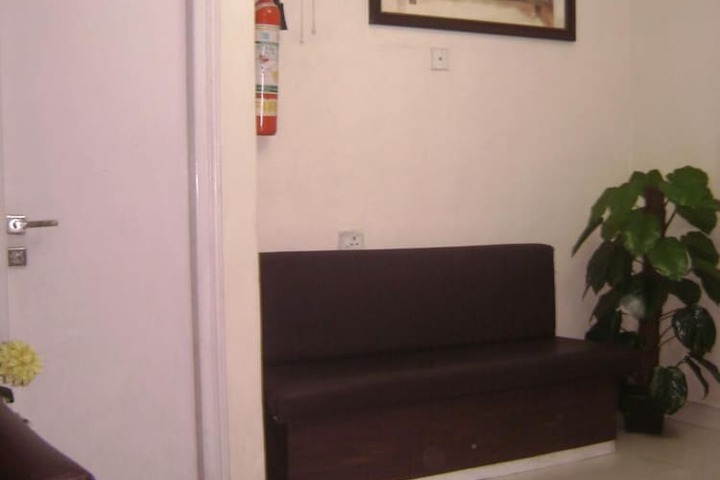 Room 12 of 24