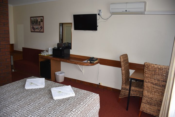 Room 22 of 41
