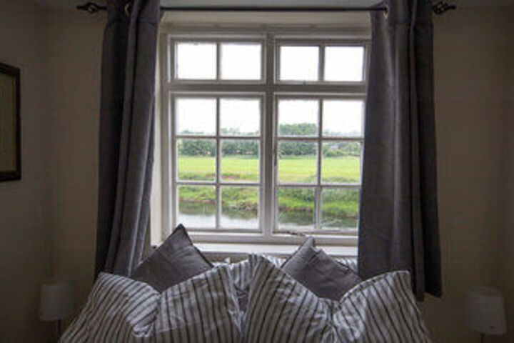 Room 15 of 20