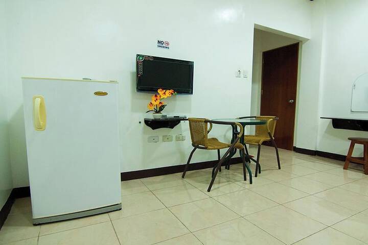 Room 18 of 32