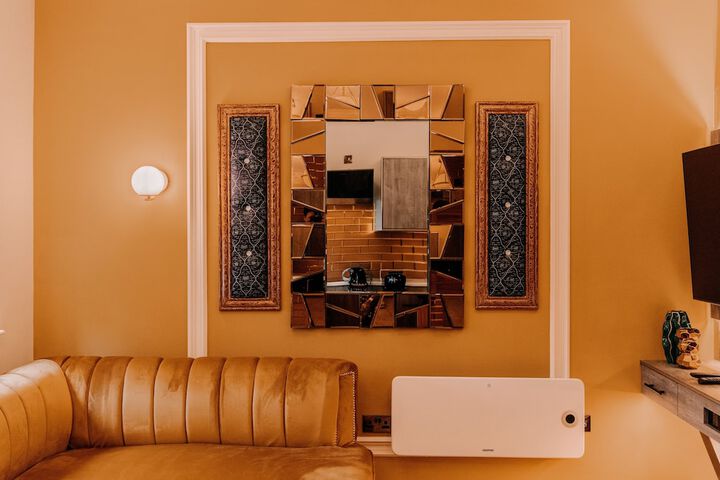 Room 62 of 119