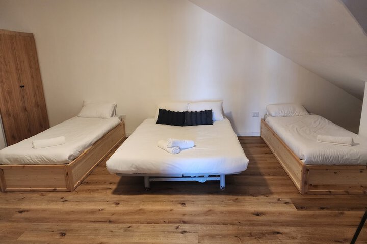 Room 49 of 141