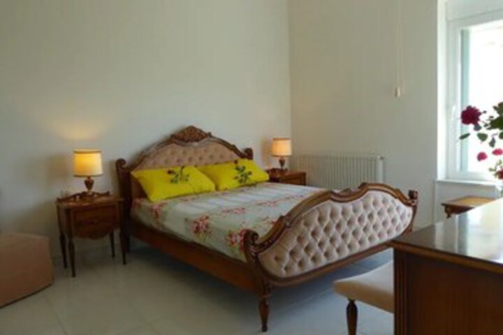 Room 13 of 15