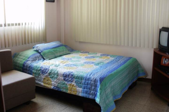 Room 26 of 34