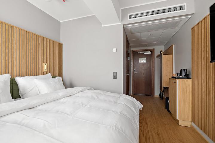 Room 39 of 117