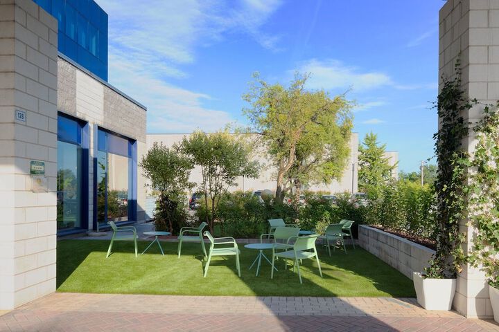 Terrace/Patio 62 of 63