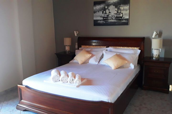 Room 3 of 14