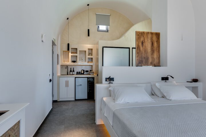 Room 10 of 92