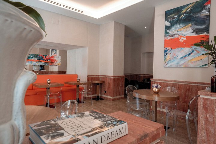 Hotel Interior 24 of 197