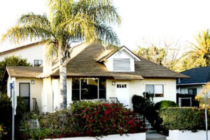 Image of VE Venice 4A 2 Br Home by RedAwning