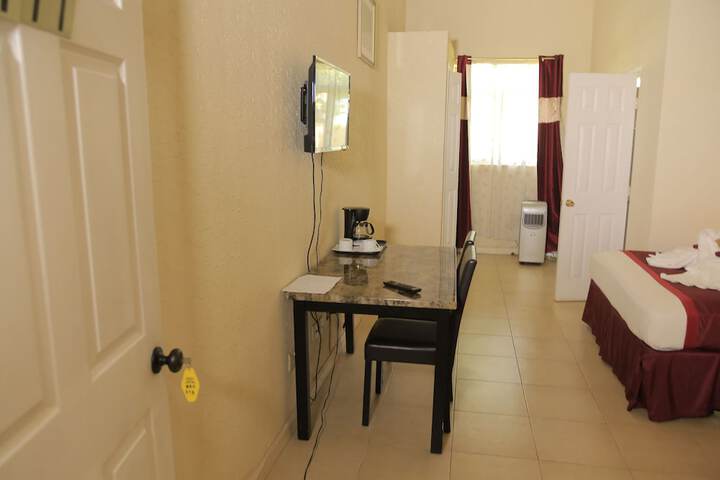 Room 27 of 68