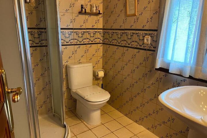 Room 24 of 56