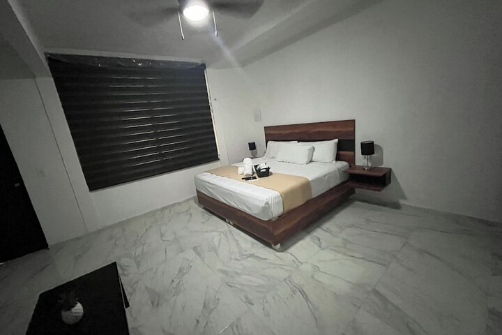 Room 63 of 108