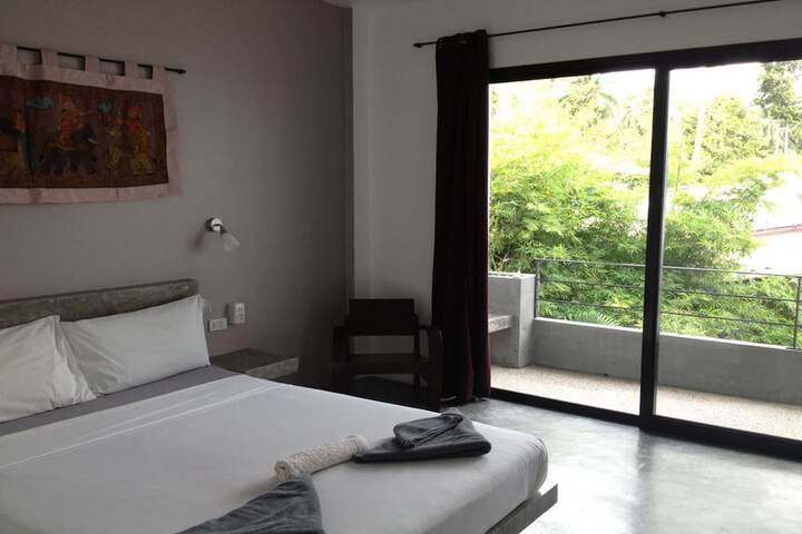 Room 6 of 46