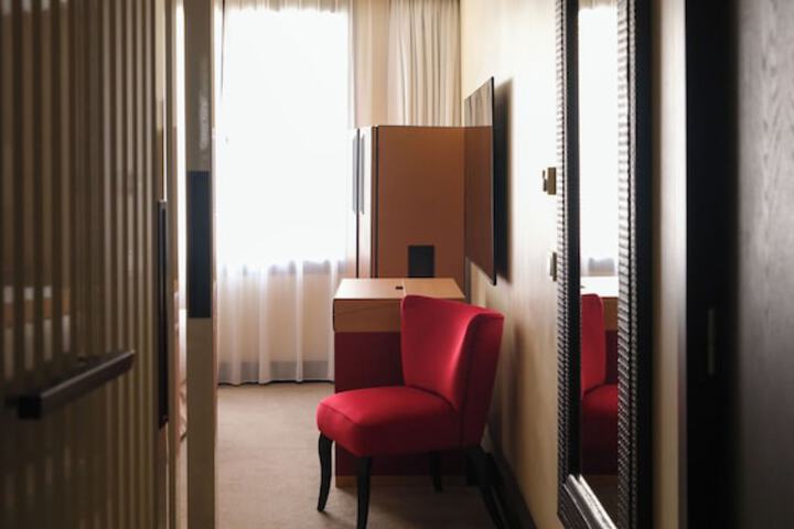 Room 15 of 81