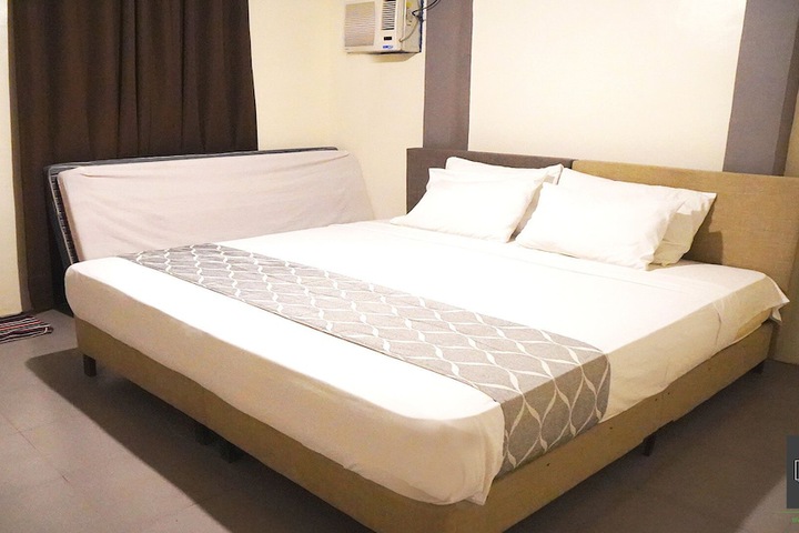 Room 16 of 56