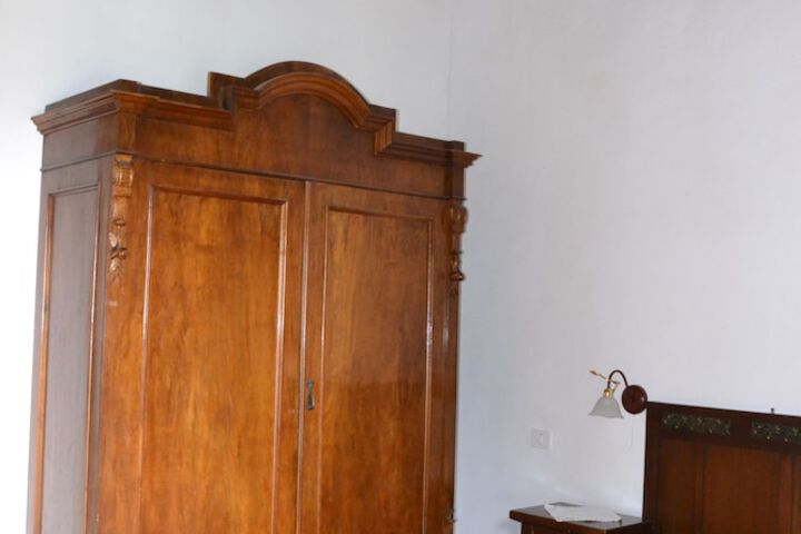 Room 7 of 41