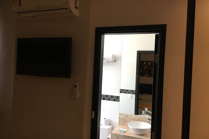 Room 12 of 43