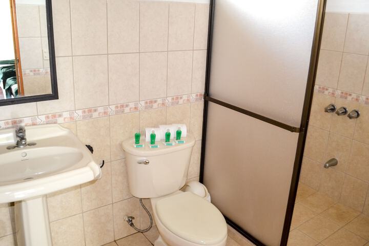 Room 10 of 95