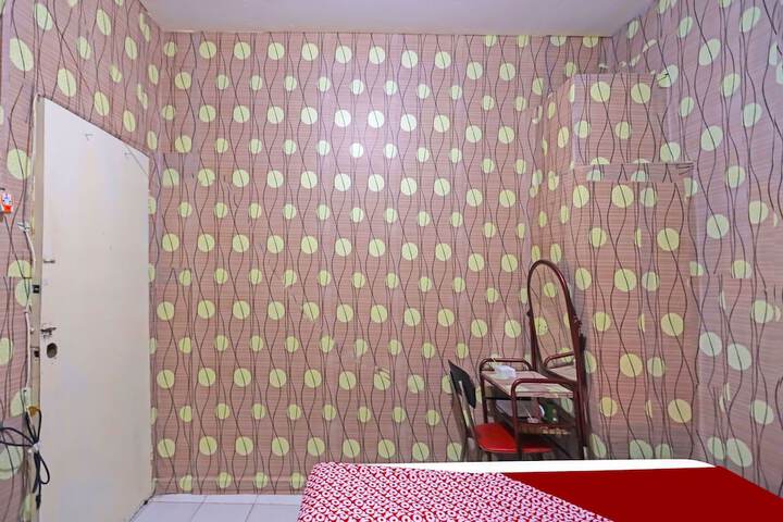 Room 10 of 23