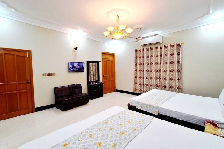 Cosy Inn Near Millennium Mall