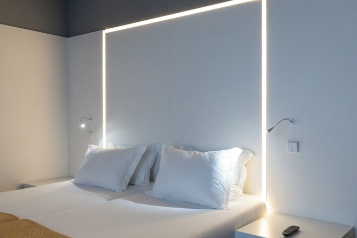 Room 27 of 69