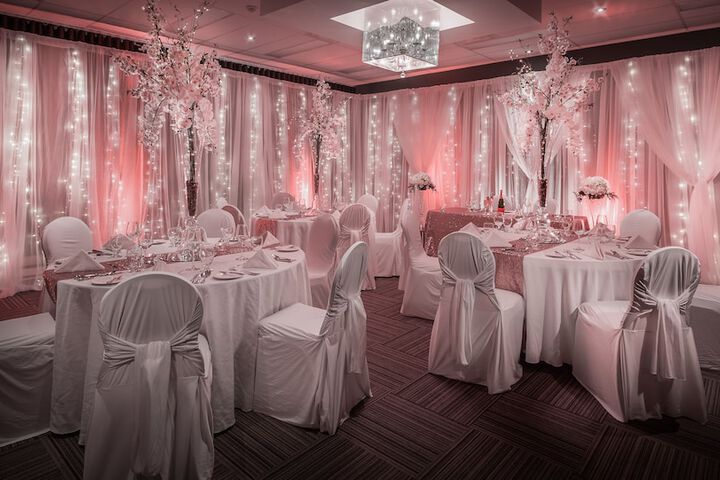 Ballroom/Hall 37 of 42