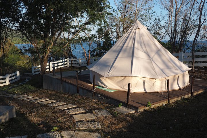 Sundeck 38 of 40
