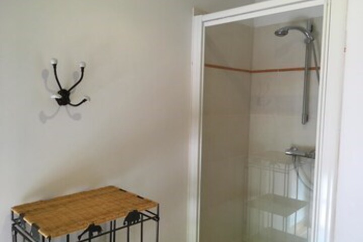 Room 48 of 52