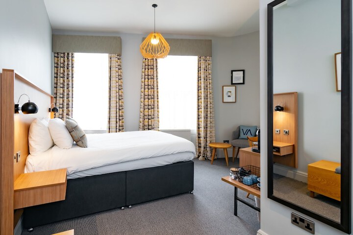 Room 19 of 53