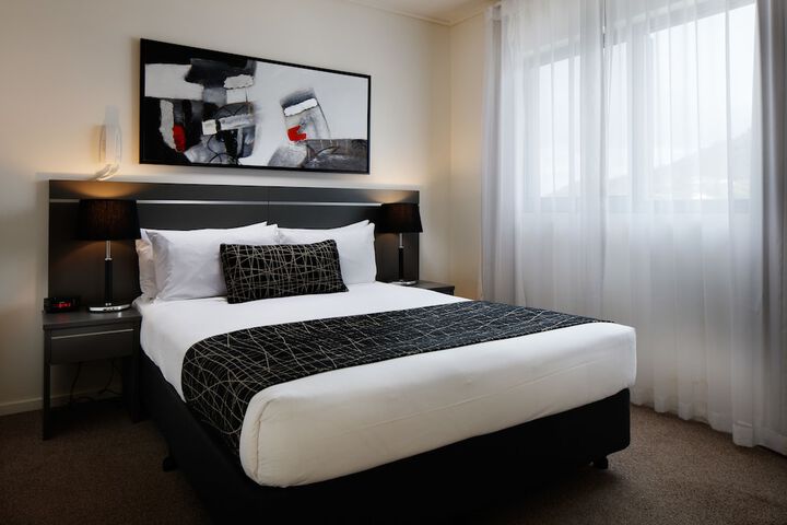 Room 7 of 52