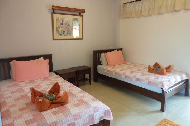 Room 7 of 30
