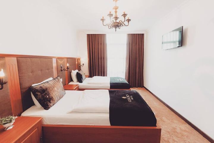 Room 17 of 21