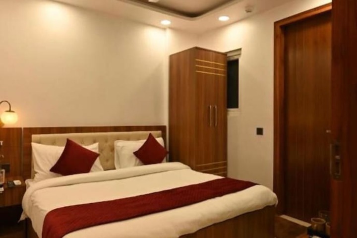 Room 6 of 41