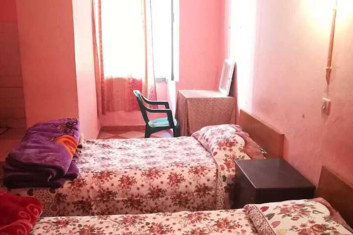 Room 5 of 19