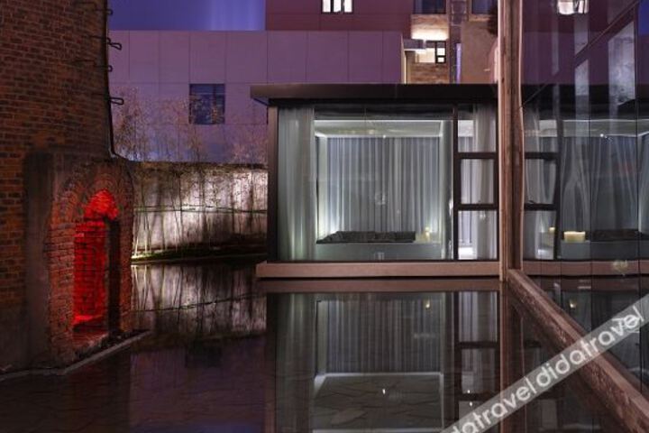 Hotel 7 of 19
