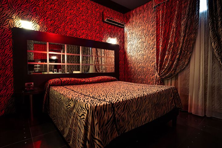 Room 45 of 149