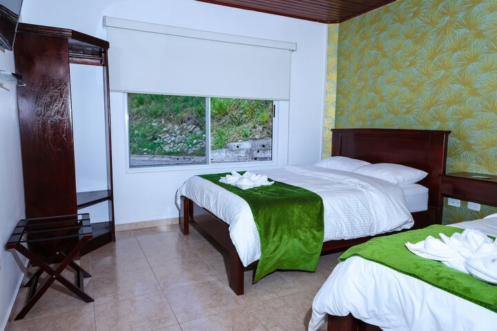 Room 15 of 53